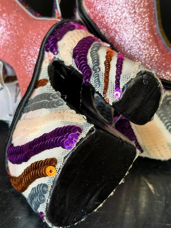 Set Of 2 Handmade Groovy Spiral Platforms Decoration - SECONDS