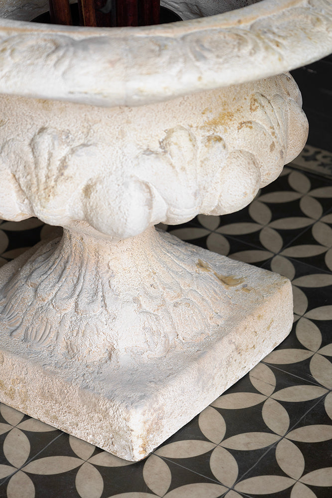 Classical Stone-Effect Planter