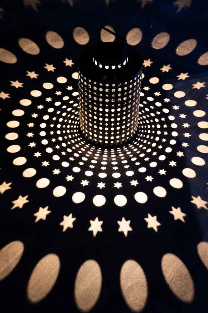 Black Star Solar Light
