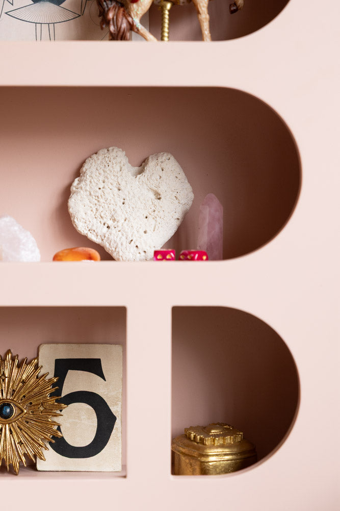 Alcove Wall Shelf in Dusty Pink