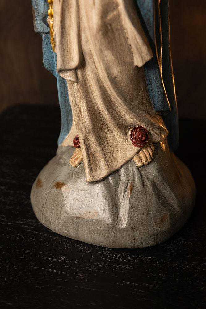 Antique-Style Santa Maria Table Lamp