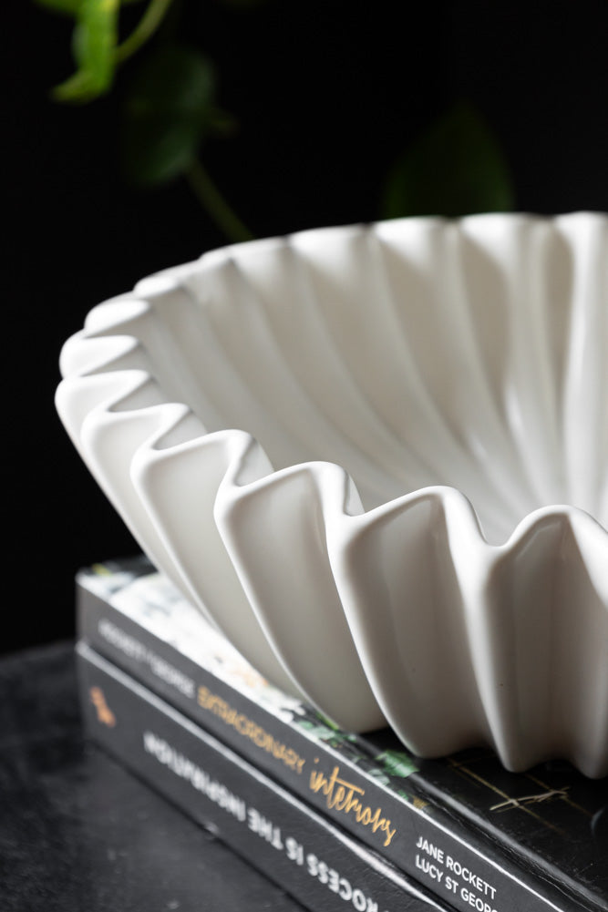 White Ceramic Waved Bowl