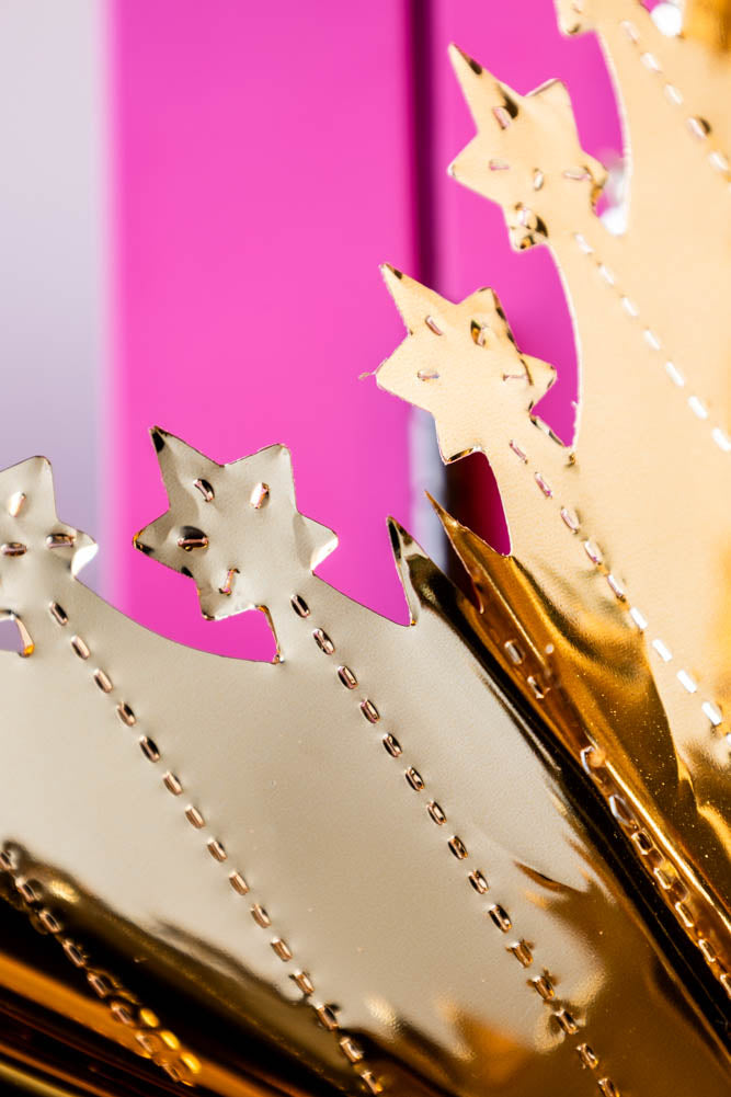Christmas Star Hanging Decoration in Metallic Gold