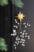 Delicate Pearl-Effect Cluster Decoration