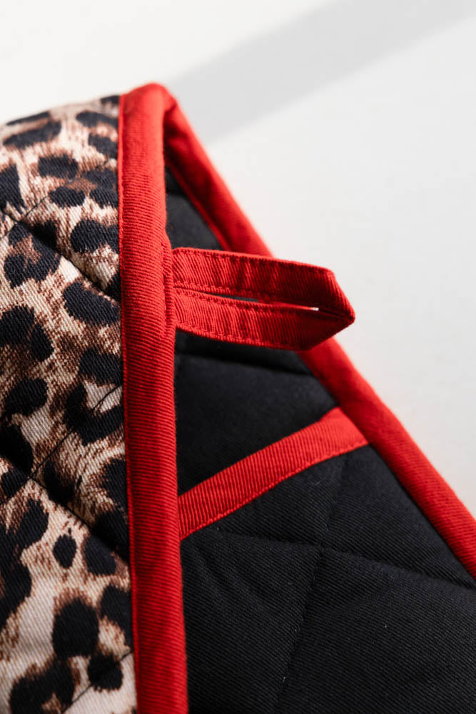 Leopard Love Print & Red Detailing Oven Gloves