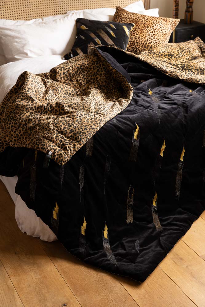 Reversible Black Lovestruck & Leopard Print Blanket