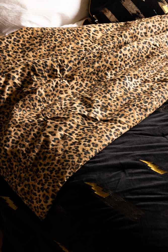 Reversible Black Lovestruck & Leopard Print Blanket