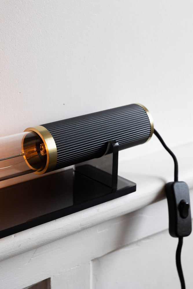 Message In A Tube Light - La Vie Est Belle