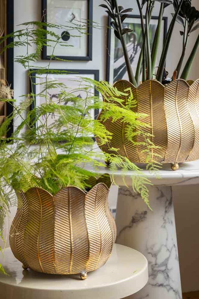 Set of 2 Rustic Petal Planters