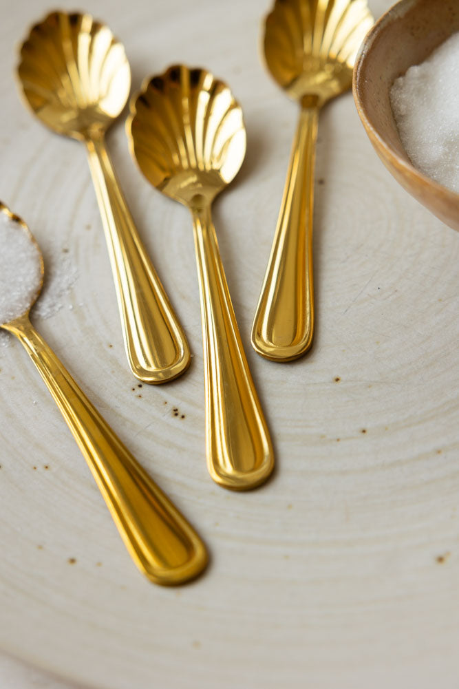 Set of 4 Gold Shell Teaspoons