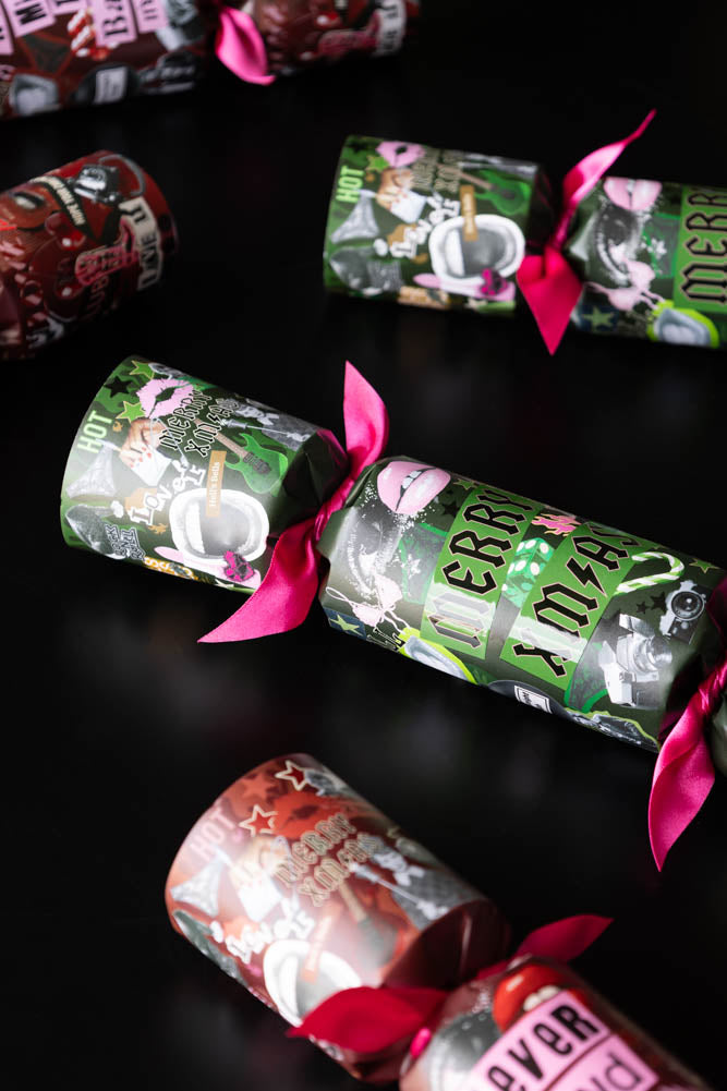 Set of 6 Rockett St George Luxury Rock & Roll Christmas Crackers