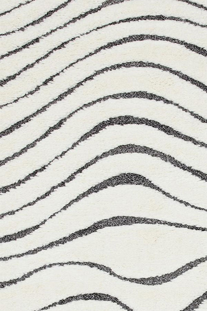 The Ariana Rug in Monochrome Ripple - Available in 3 Sizes