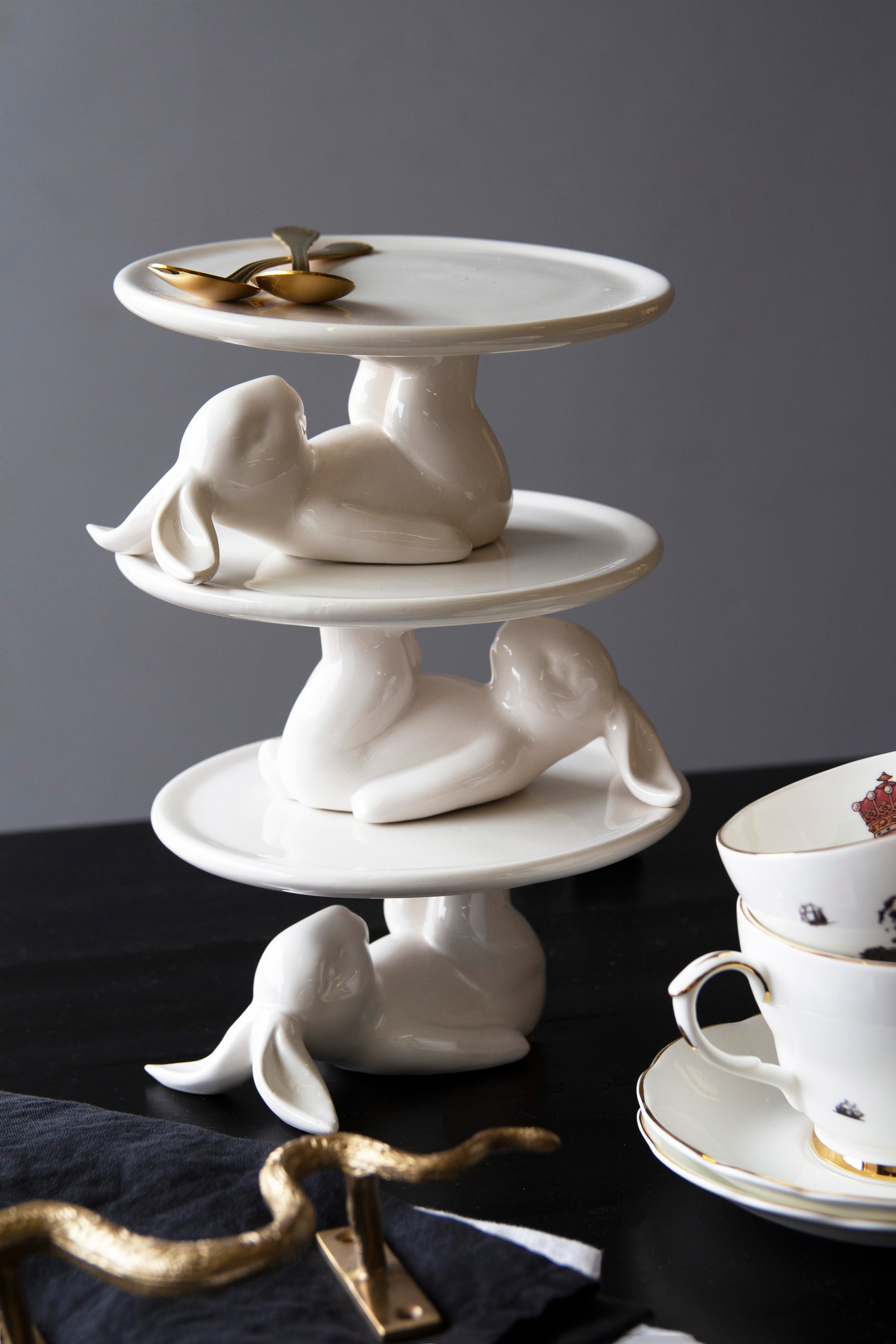 Lazy Rabbit Cupcake Plate